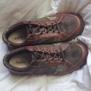 Taos Joyce Women's Brown Leather Suede Shoes Size 7